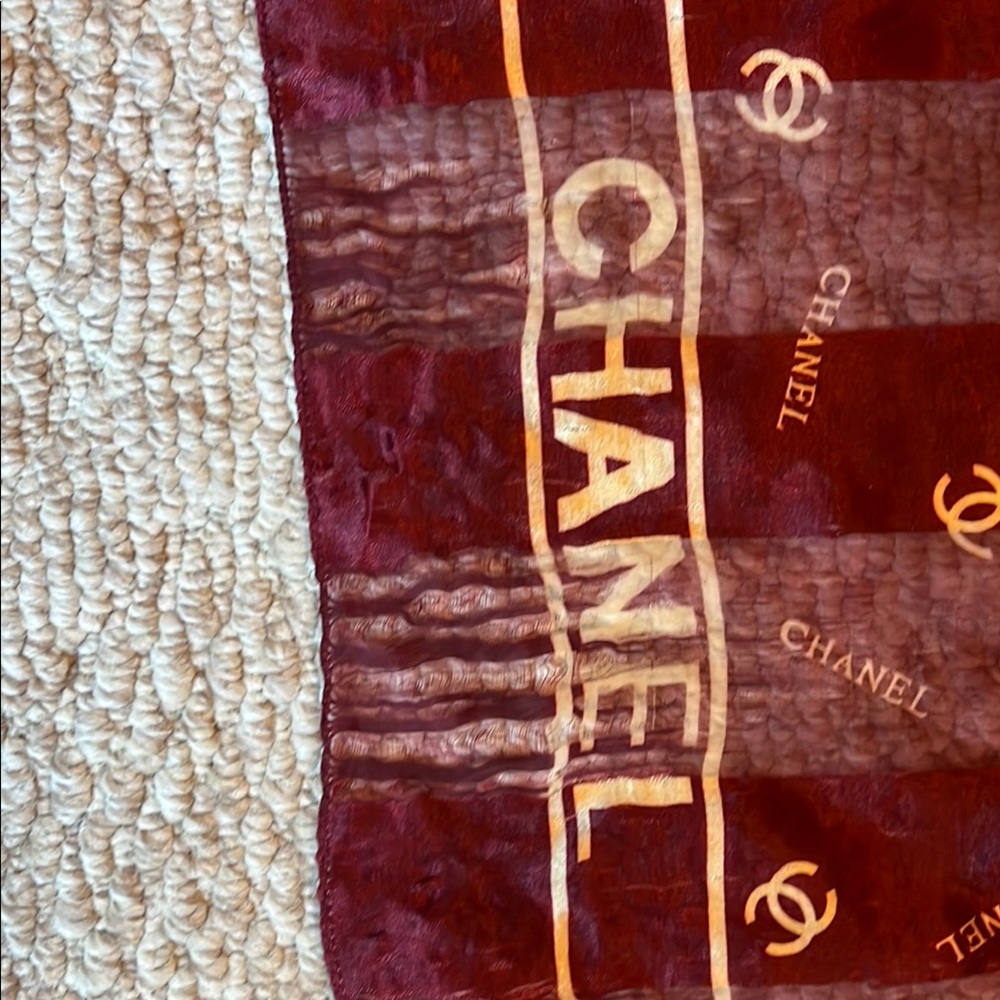 CHANEL Deep Red Monogram Scarf - Picture 5 of 5